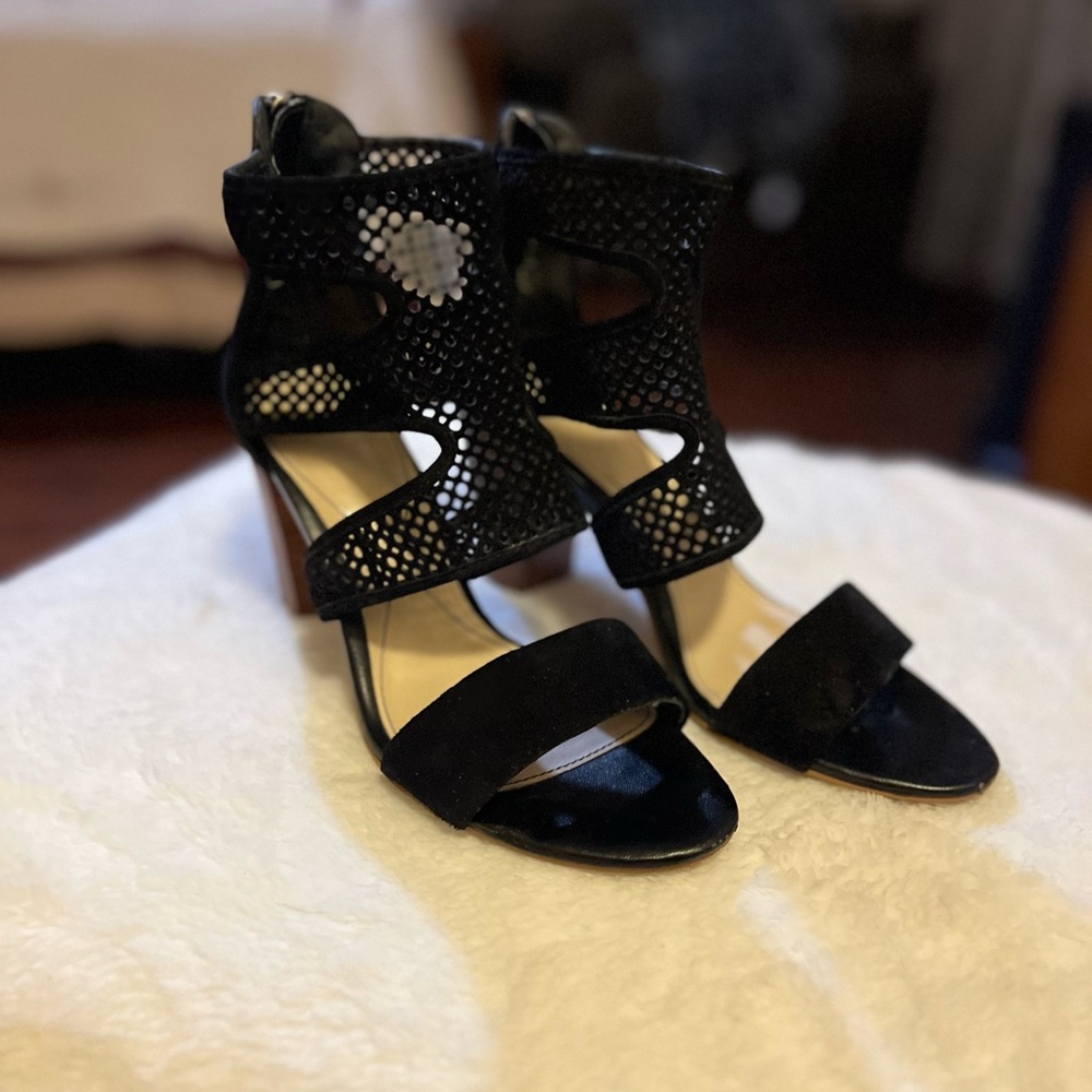 Isola Kaley Block Heel Shoes